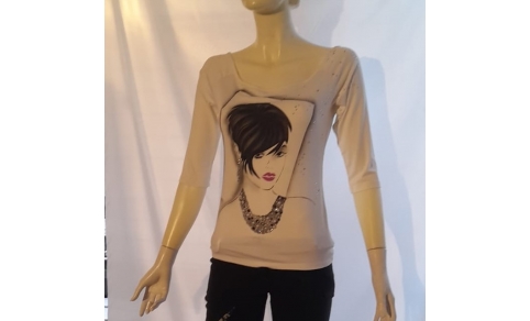 t.shirt viscosa con dipinto a mano